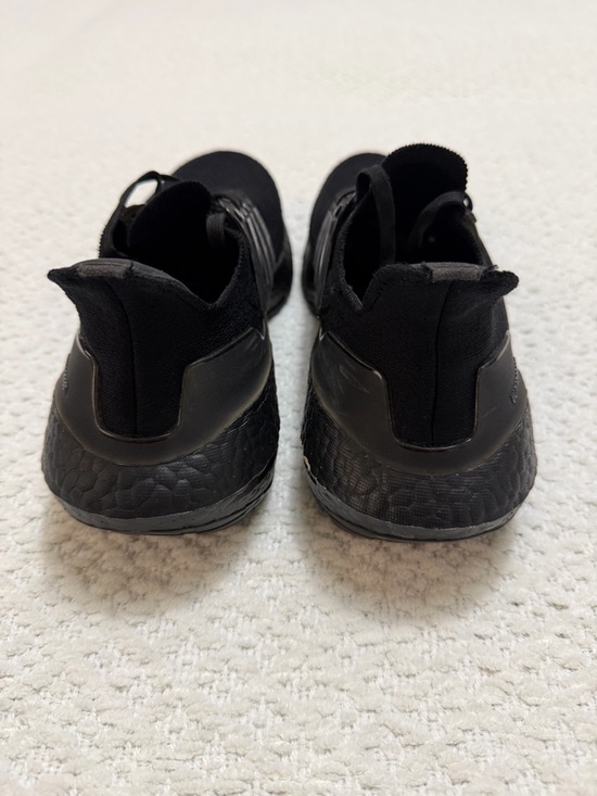 Adidas Ultraboost 21 Black Lace Up Running Shoes Sneakers Men\'s Size 8.5 main image 10